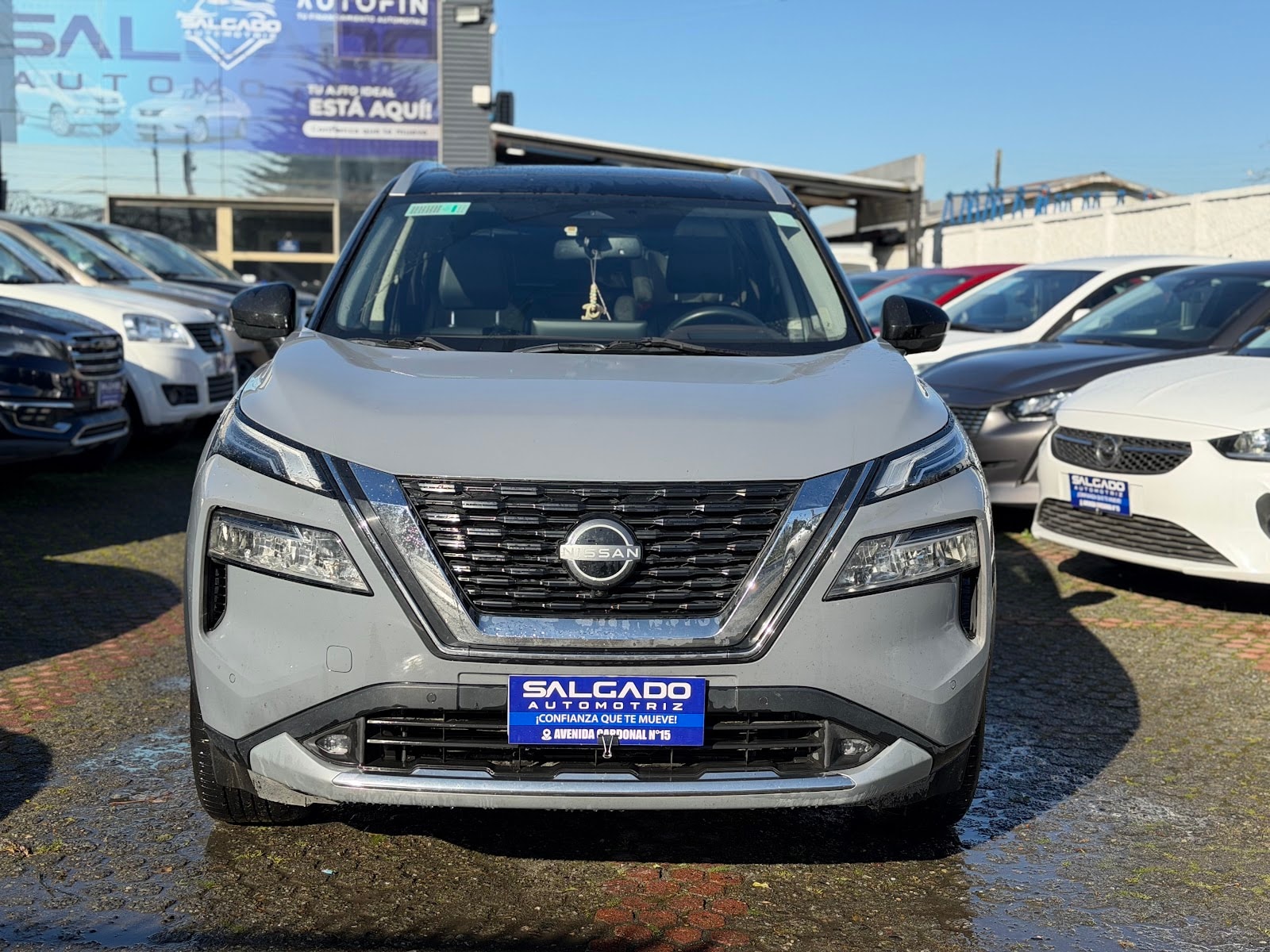 Nissan X-TRAIL 4X4 7P CVT